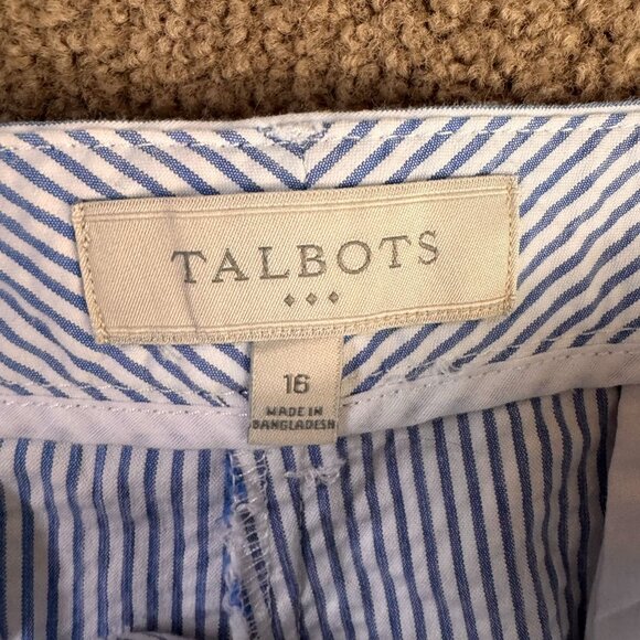 Talbots Cropped Seersucker Pants Womens 16 Button Detail Coastal‎ Beach Preppy - Picture 3 of 8